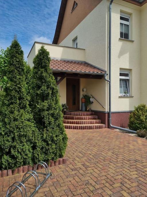 Ferienwohnung *Zur Weinbergstrasse* Lauta Zewnętrze zdjęcie